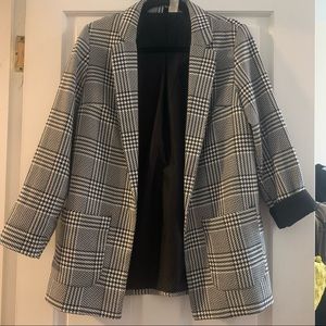 H&M Plaid Oversized Blazer Size 6